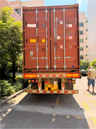 HongRun New Material Completes Two 40HQ Shipments For U.S. Customer | Plastic Drinkware Export